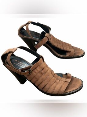 Donald J Pliner Heels Brown Suede Size 8.5 Quiet Luxury Business Casual